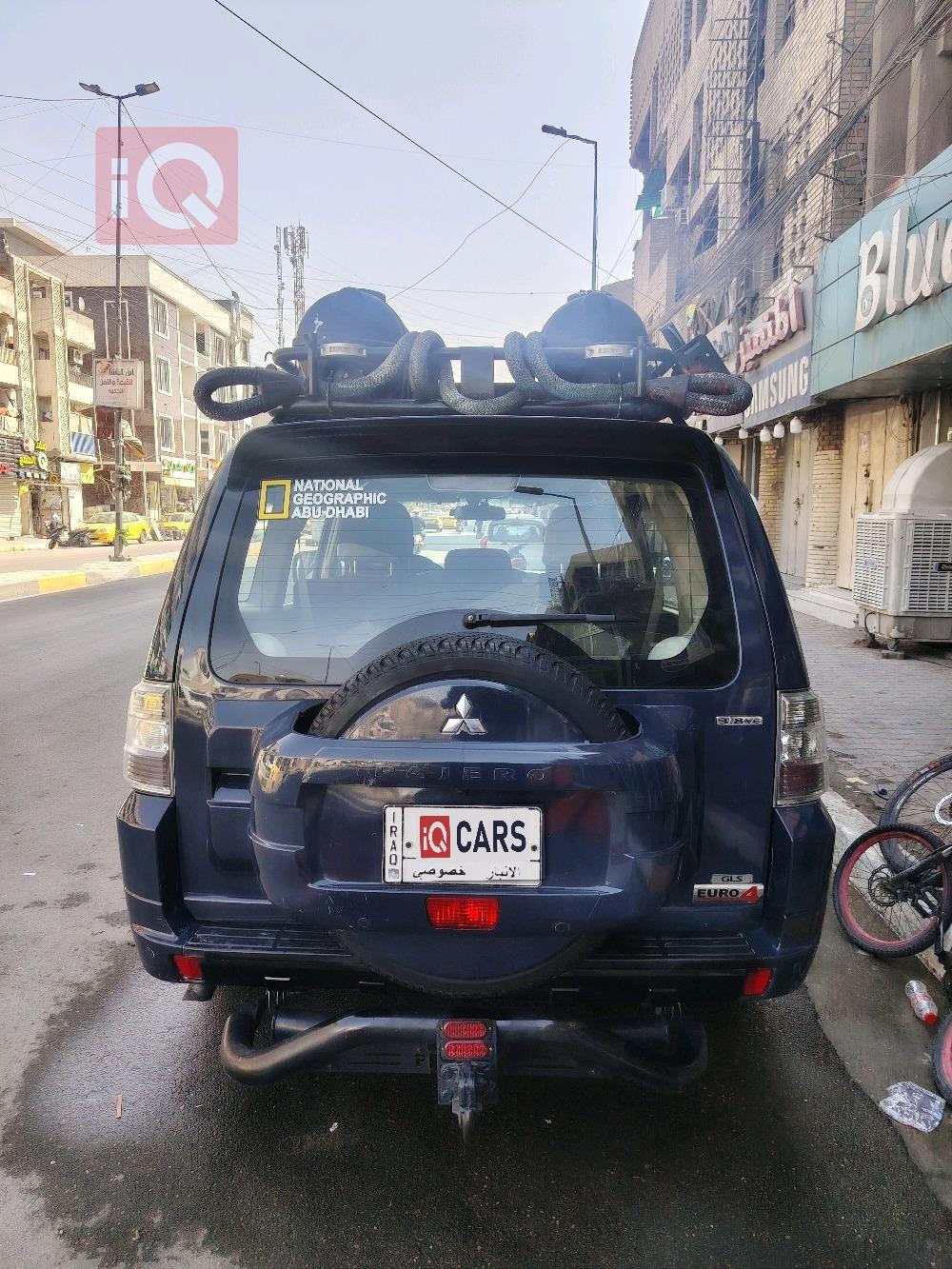 ميتسوبيشي باجيرو